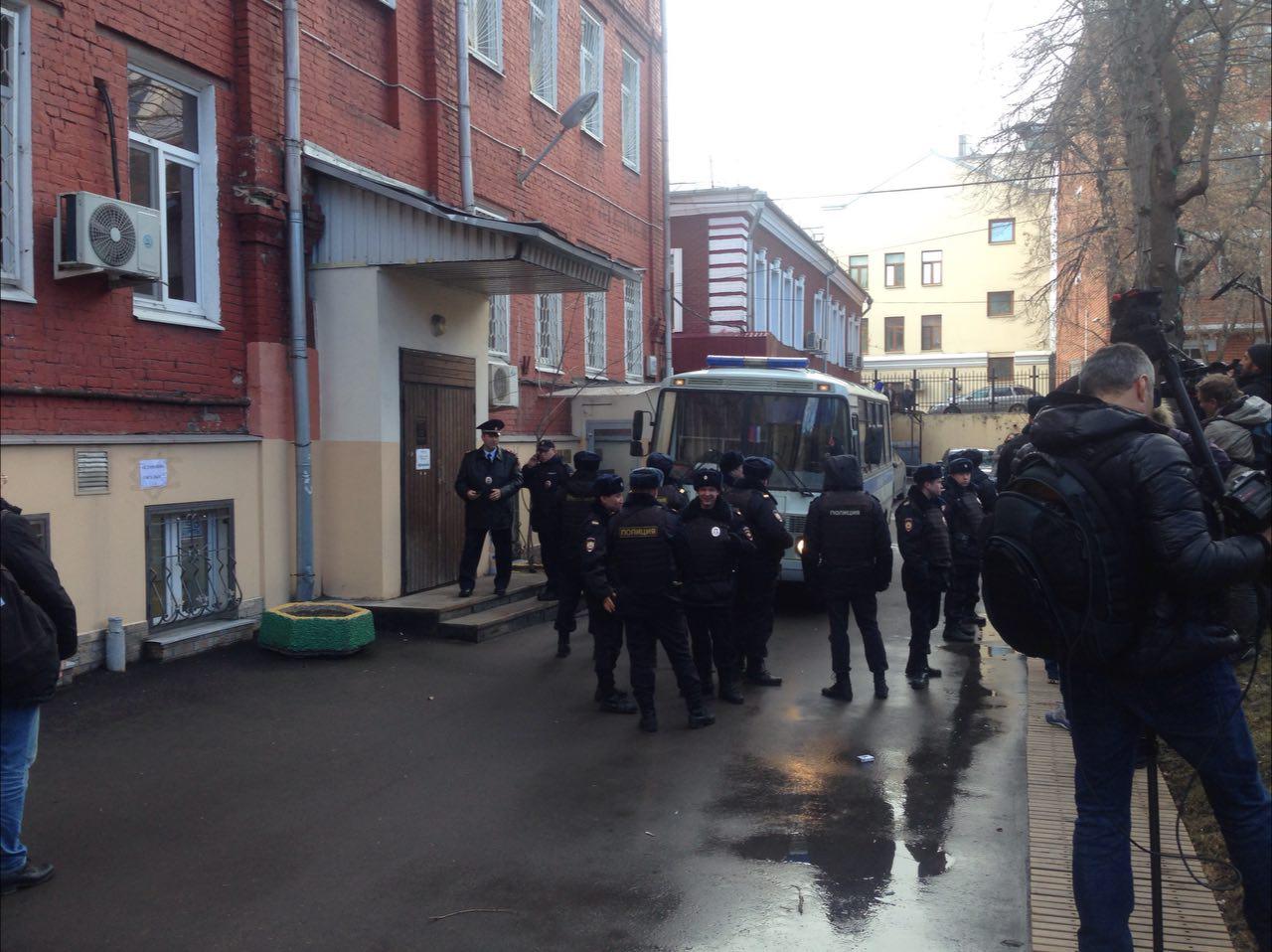 После митинга. Навальный в суде