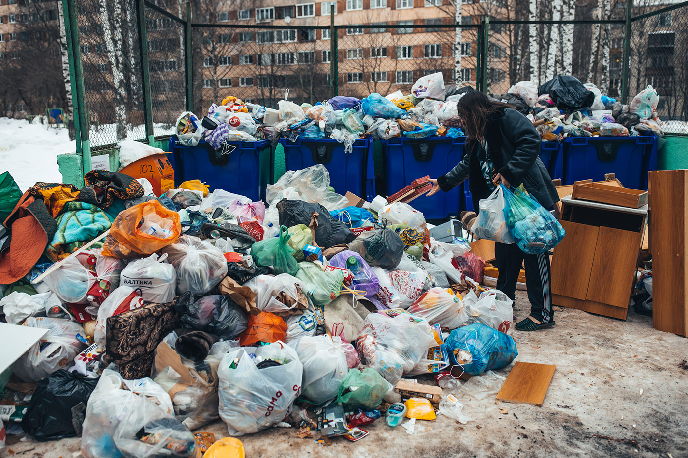 Мусорная реформа. Свалки в России. Мусорный коллапс в Петербурге. Санкт Петербург помойка. Свалка в городе.