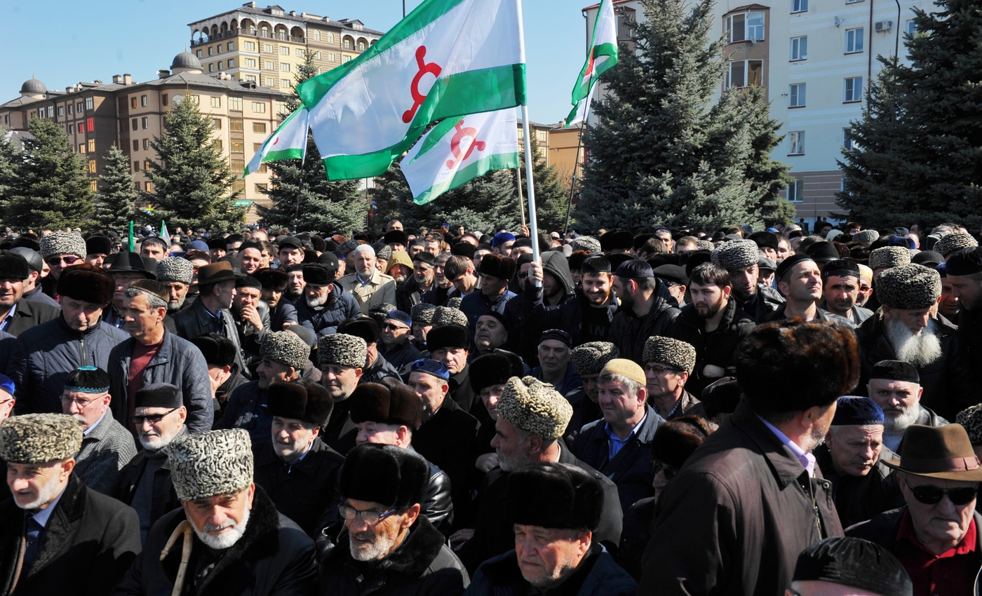 Или оставить человека, который кровью истекает, или разгонять митинг».  Полицейский из Ингушетии рассказывает об увольнении коллег после  столкновений с протестующими