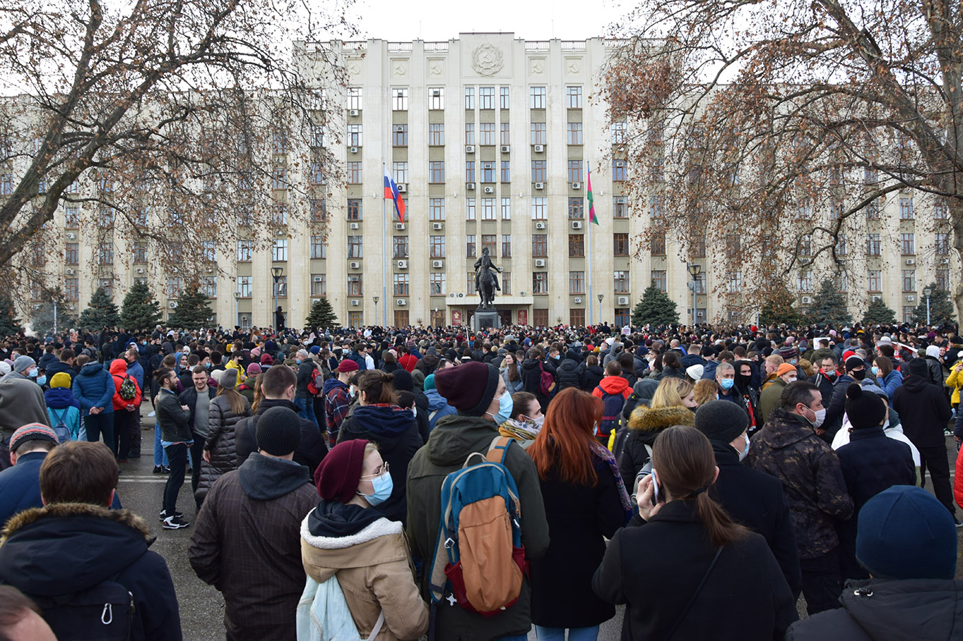 Напугал казаков голой жопой. Дело о перформансе на краснодарском митинге 23  января