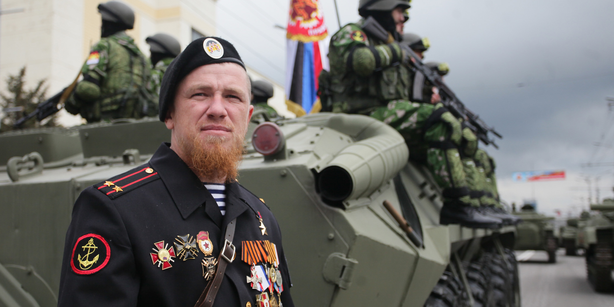 Командир герой. Моторола Арсений Павлов. Моторола командир повстанцев. Арсений Павлов памятник. Арсен Сергеевич Павлов.