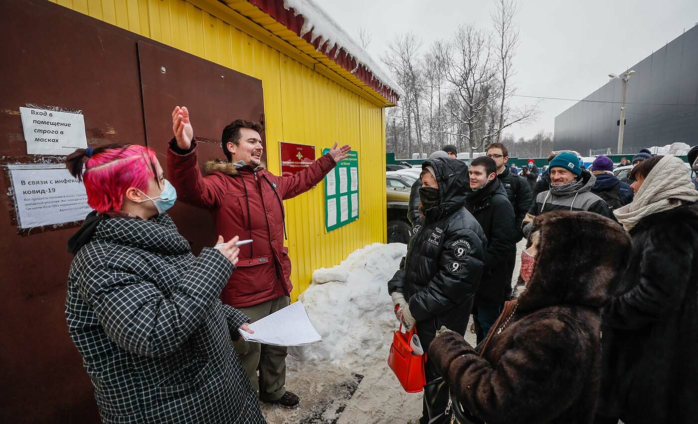 Год Сахарово. Почему политических активистов продолжают отправлять под арест в центр временного содержания иностранцев