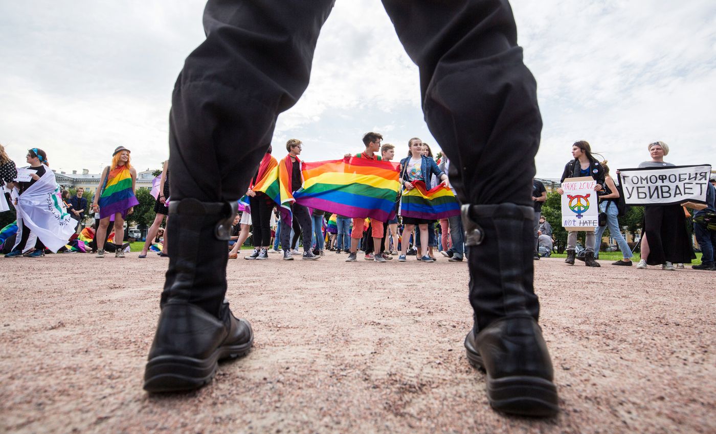 Queer resistance. What Russian activists, lawyers, event organisers and  fanfic writers say about the new “LGBT‑propaganda” ban