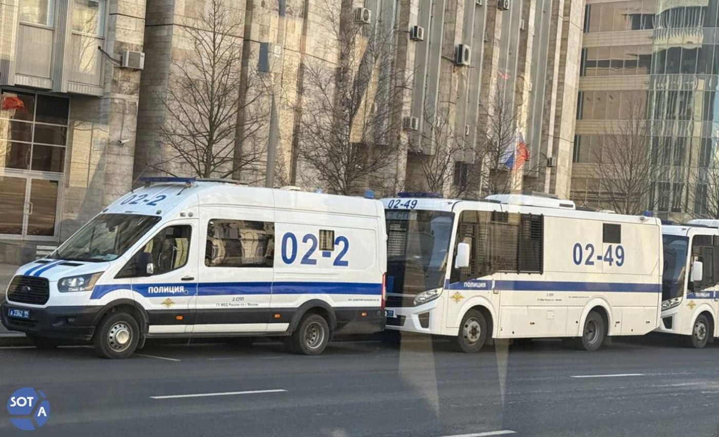 Протест против блокировок интернета в Москве. Аресты задержанных