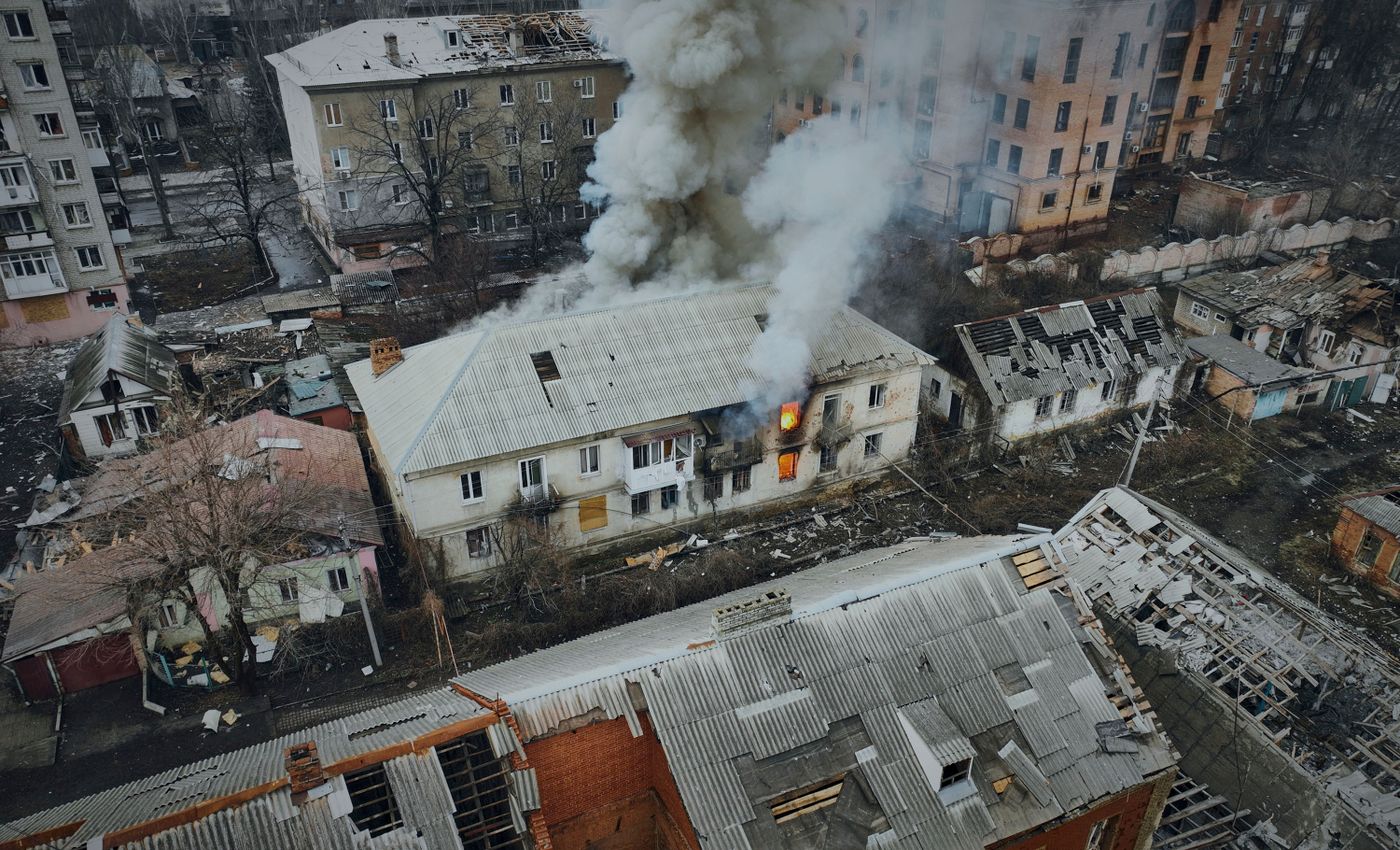 Вода с привкусом войны. Жизнь в Бахмуте, самой опасной точке фронта — на  примере одной украинской семьи, спасшейся из-под обстрелов