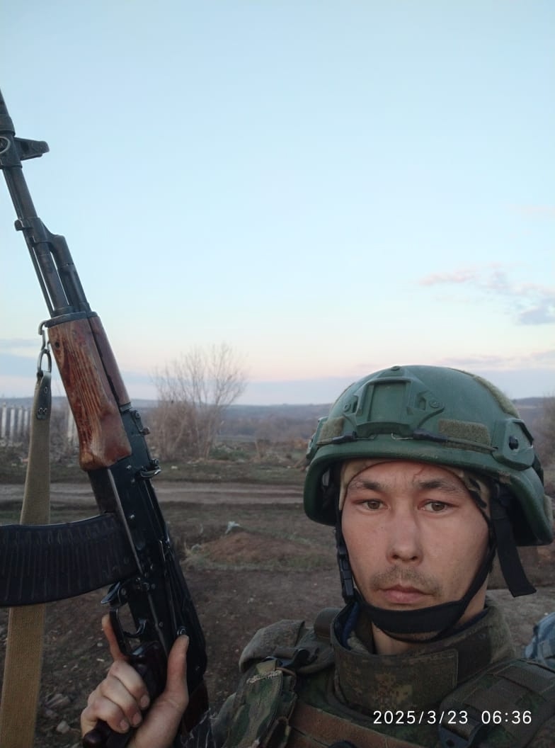 Фото: Погибший на войне с Украиной Цзай-Фун-Шен Валерий Александрович. Приморский край, мотострелковые войска