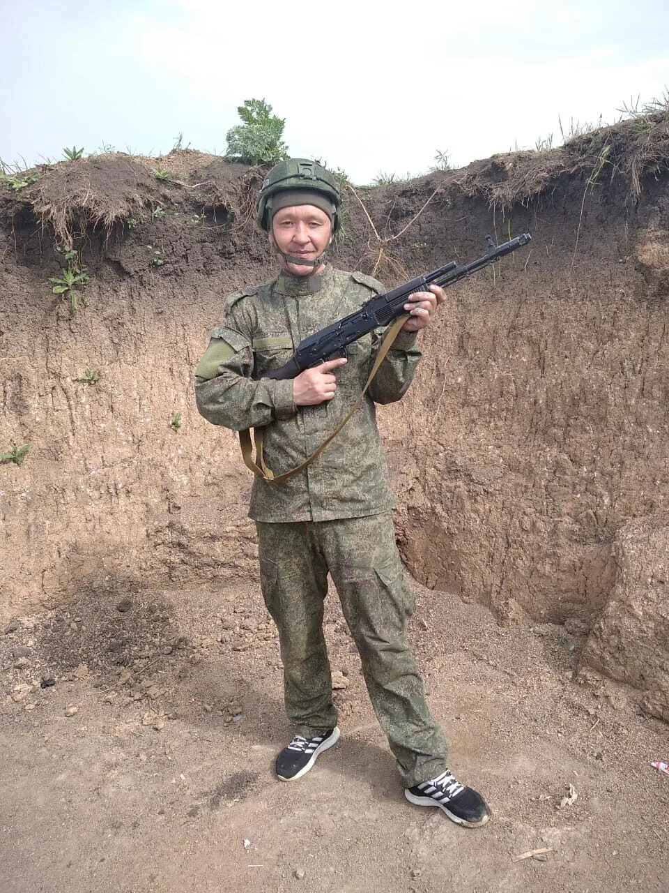 Фото: Погибший на войне с Украиной Мункуев Балдан Викторович. Иркутская область, заключенные