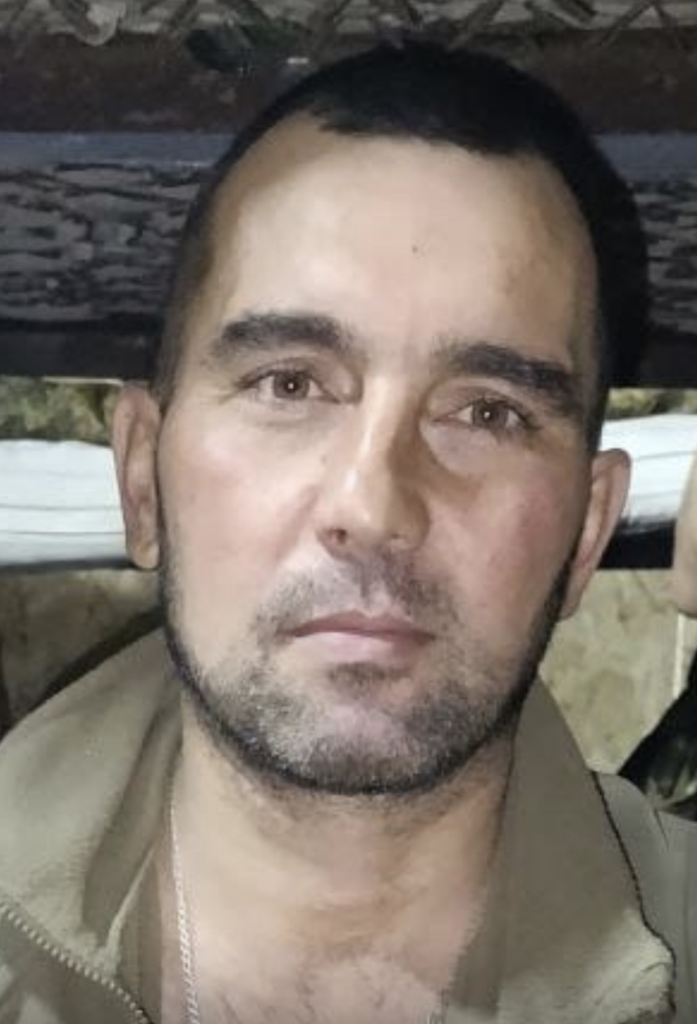 Фото: Погибший на войне с Украиной Давлатбеков Александр Махманазарович. Алтайский край, мотострелковые войска