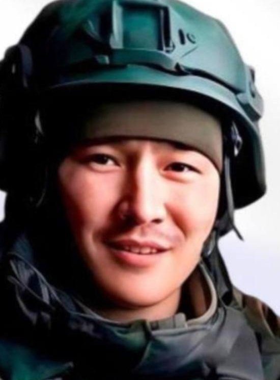 Фото: Погибший на войне с Украиной Сулустаан Тускун Туллук Уола. Республика Саха (Якутия), нет данных