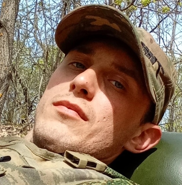 Фото: Погибший на войне с Украиной Бобров Артем Александрович. Вологодская область, мотострелковые войска
