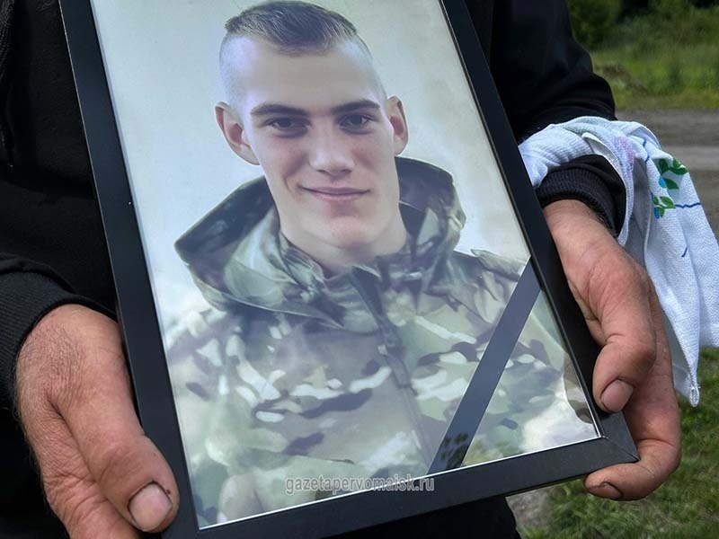 Фото: Погибший на войне с Украиной Бучнев Дмитрий Владимирович. Курская область, добровольцы