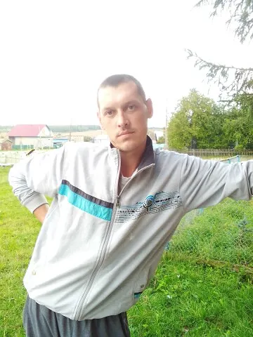 Фото: Погибший на войне с Украиной Бадаев Артур Николаевич. Свердловская область, нет данных