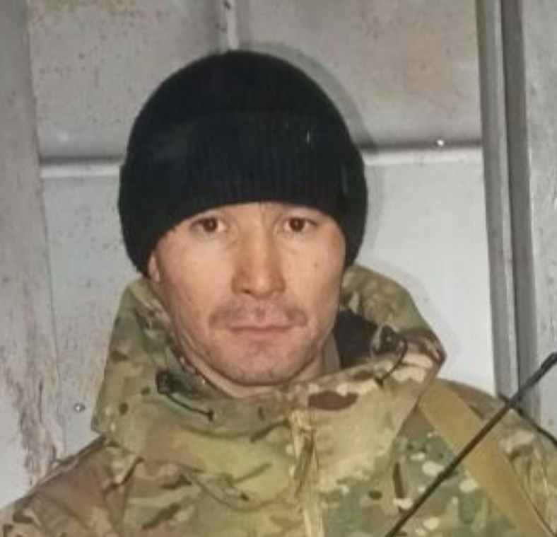 Фото: Погибший на войне с Украиной Хусаинов Жанат Суюндыкович. Омская область, нет данных