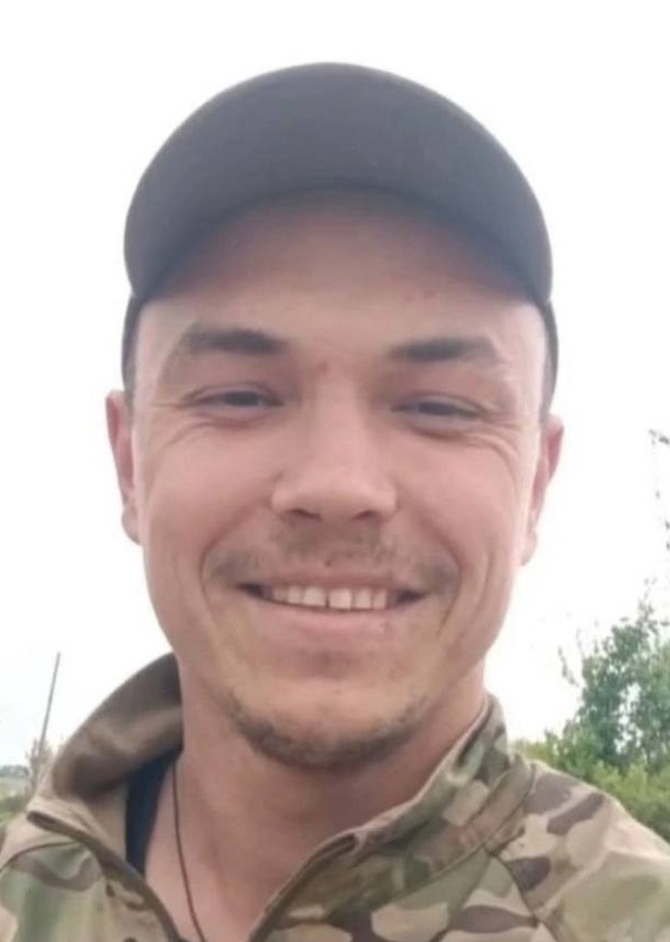 Фото: Погибший на войне с Украиной Кулалаев Роман Александрович. Мурманская область, танковые войска