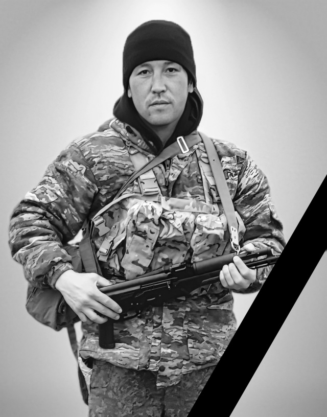 Фото: Погибший на войне с Украиной Яхъяев Рамиль Раззатович. Астраханская область, ВДВ