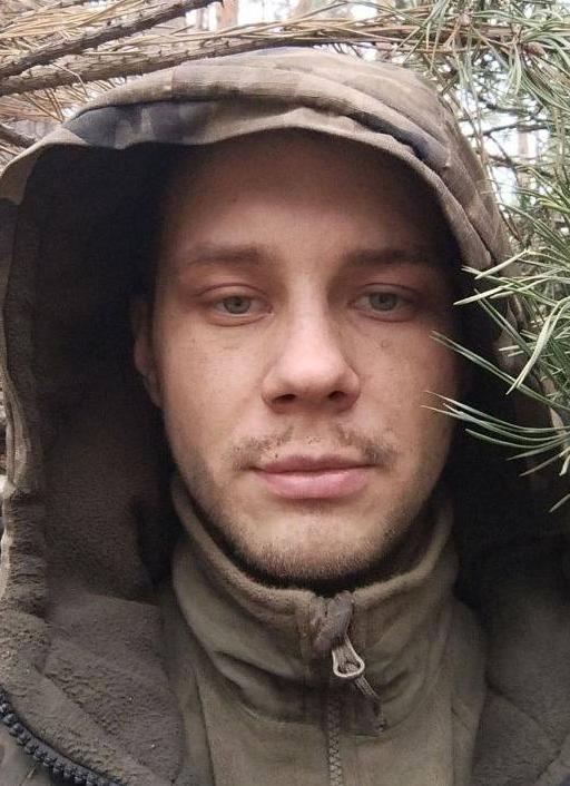 Фото: Погибший на войне с Украиной Ларюхин Александр Сергеевич. Москва, танковые войска