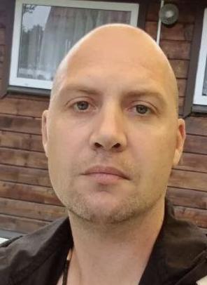 Фото: Погибший на войне с Украиной Щеглов Александр Николаевич. Омская область, мотострелковые войска
