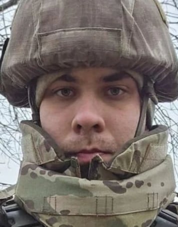 Фото: Погибший на войне с Украиной Сметанников Роман Петрович. Алтайский край, мотострелковые войска