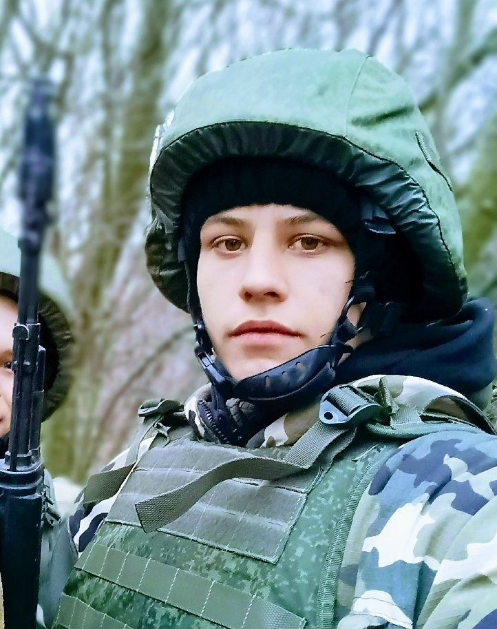 Фото: Погибший на войне с Украиной Ефремов Равиль Викторович. Приморский край, мотострелковые войска