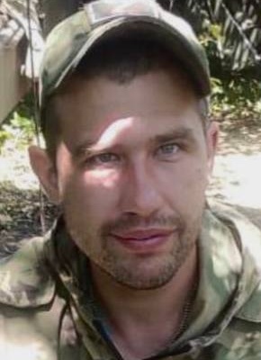 Фото: Погибший на войне с Украиной Бритов Вячеслав Валентинович. Ленинградская область, нет данных