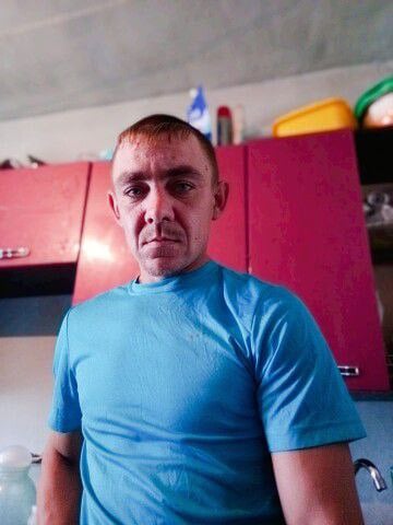 Фото: Погибший на войне с Украиной Малютин Дмитрий Викторович. Алтайский край, мотострелковые войска