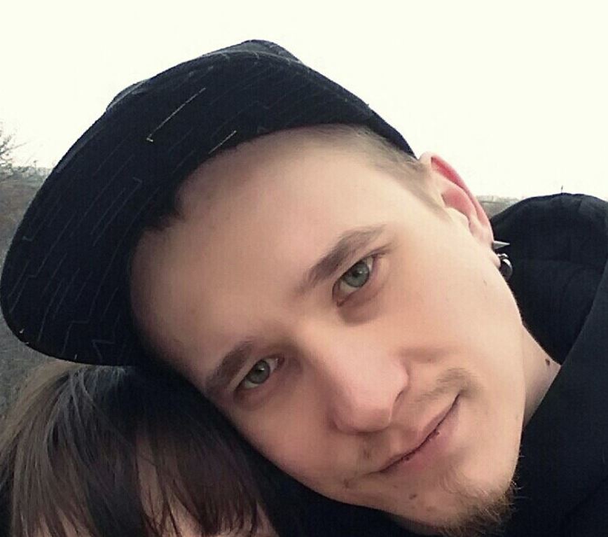 Фото: Погибший на войне с Украиной Козлов Максим. Москва, мотострелковые войска